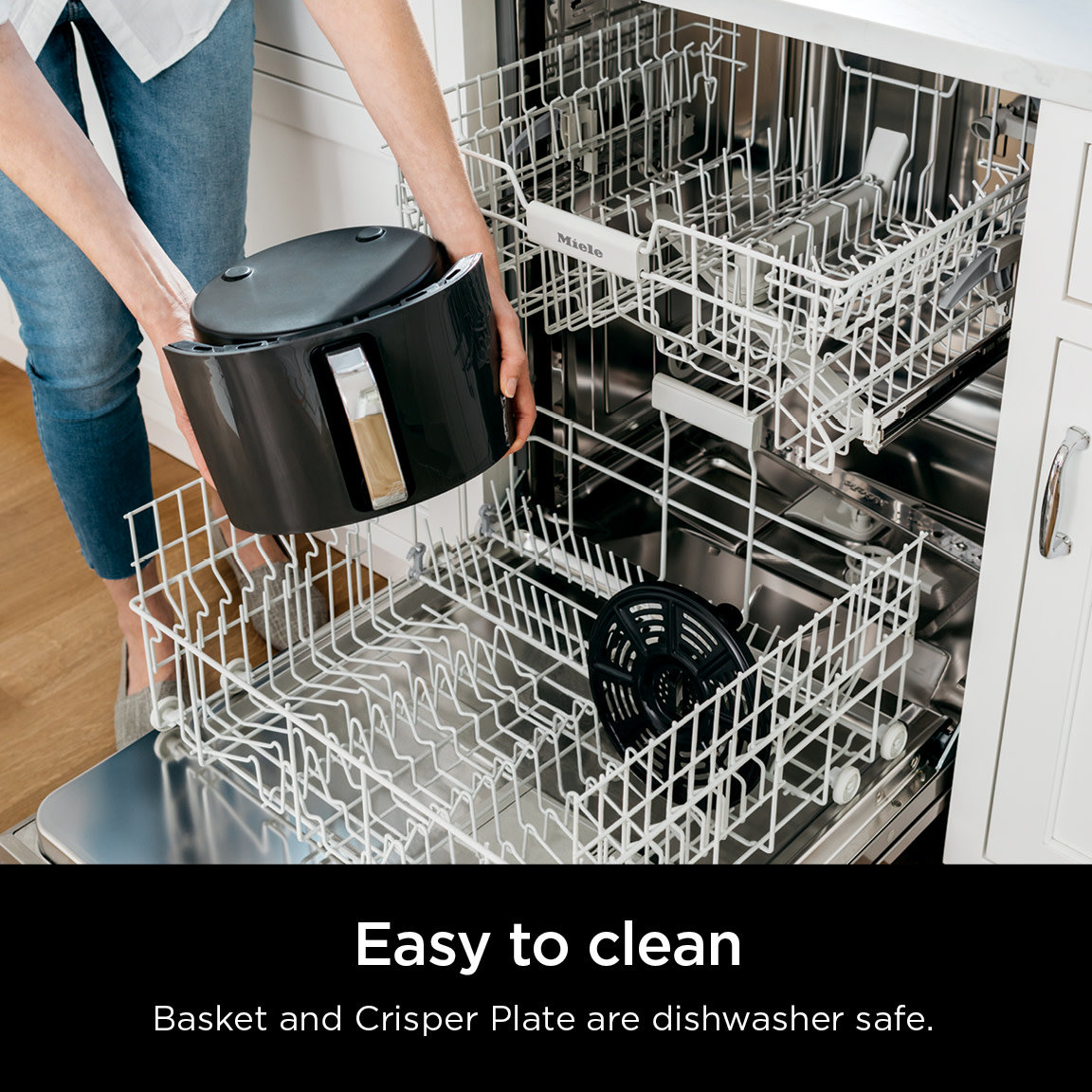 Ninja Max XL Air Fryer with 5.5 Quart Capacity, Cook, Crisp, Roast, Bake, Reheat and Dehydrate Functions, Grey